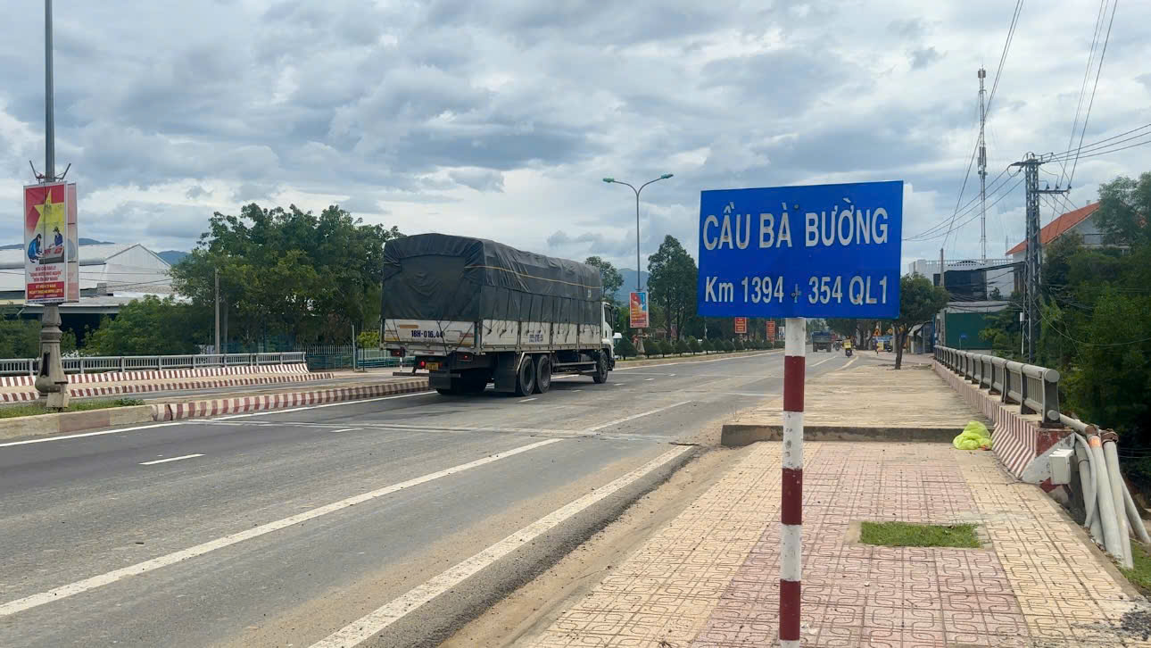 Sẽ sửa chữa cầu Bà Bường