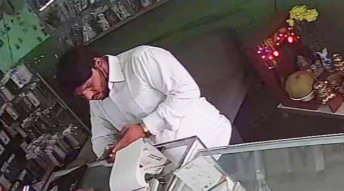 Cảnh giác thủ đoạn vờ hỏi mua hàng