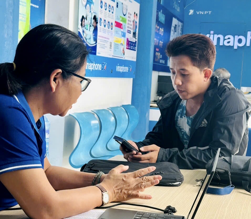 Đổi sim 4G, khách hàng nhận nhiều ưu đãi