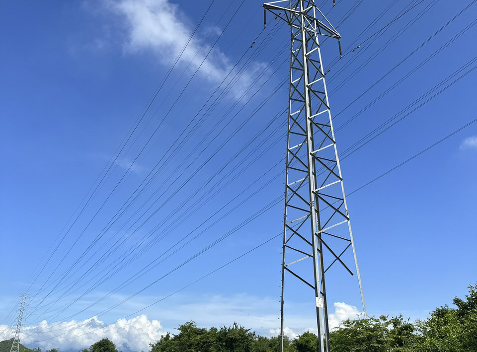 Khu vực xã Ninh Đông và Ninh An (thị xã Ninh Hòa): 170 thanh giằng trụ điện cao thế bị lấy cắp