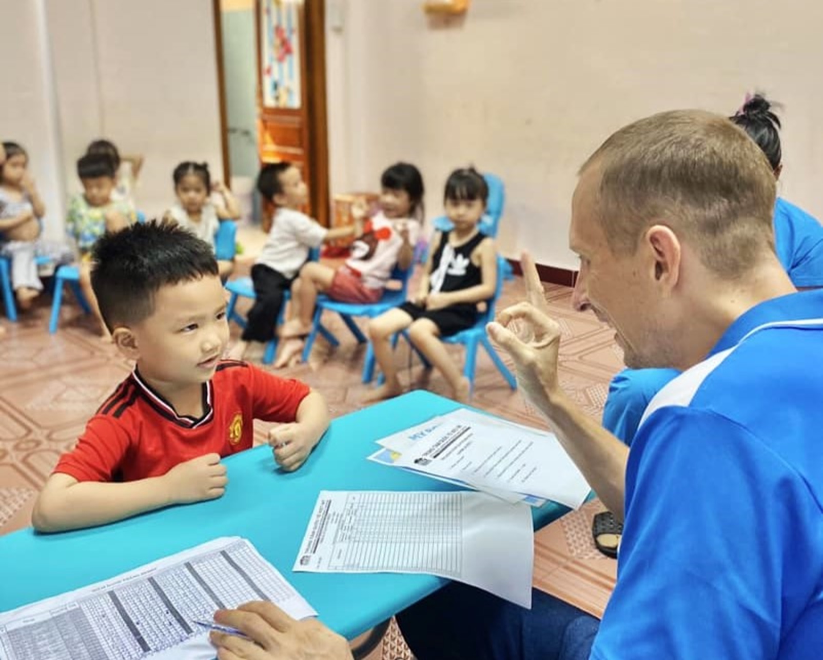 Quản lý các trung tâm ngoại ngữ: Cần sự phối hợp của địa phương