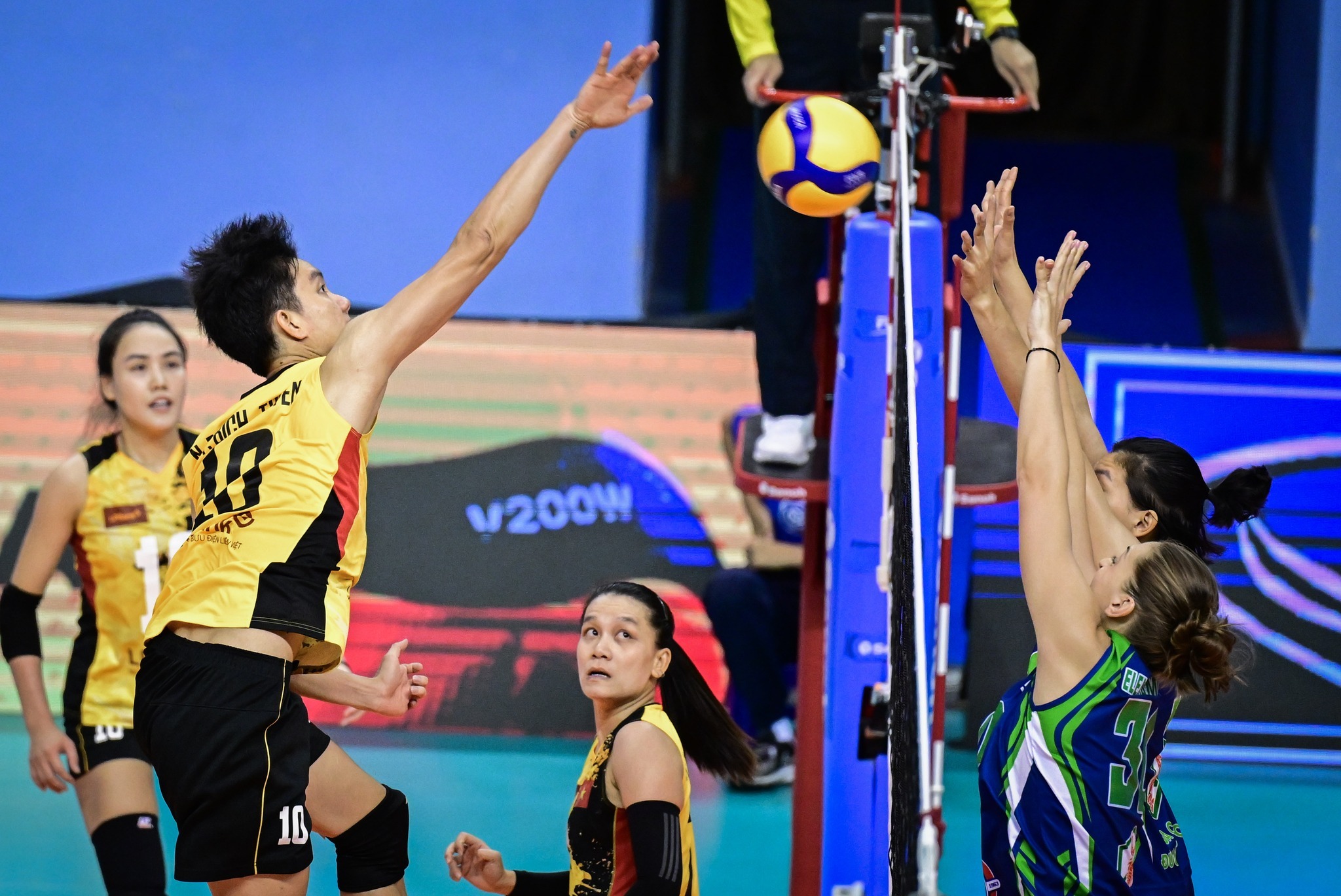 LPBank Ninh Bình: Tạo dấu ấn ở giải bóng chuyền nữ châu Á