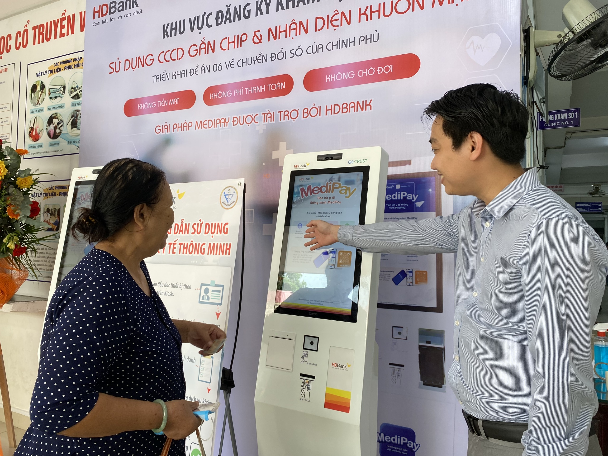 Đẩy mạnh chuyển đổi số trong các cơ sở y tế