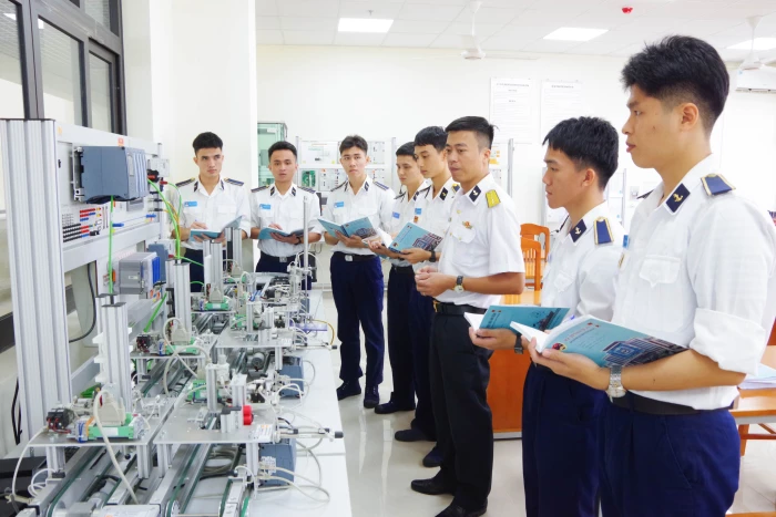 Học viện Hải quân: Xây dựng đơn vị vững mạnh toàn diện