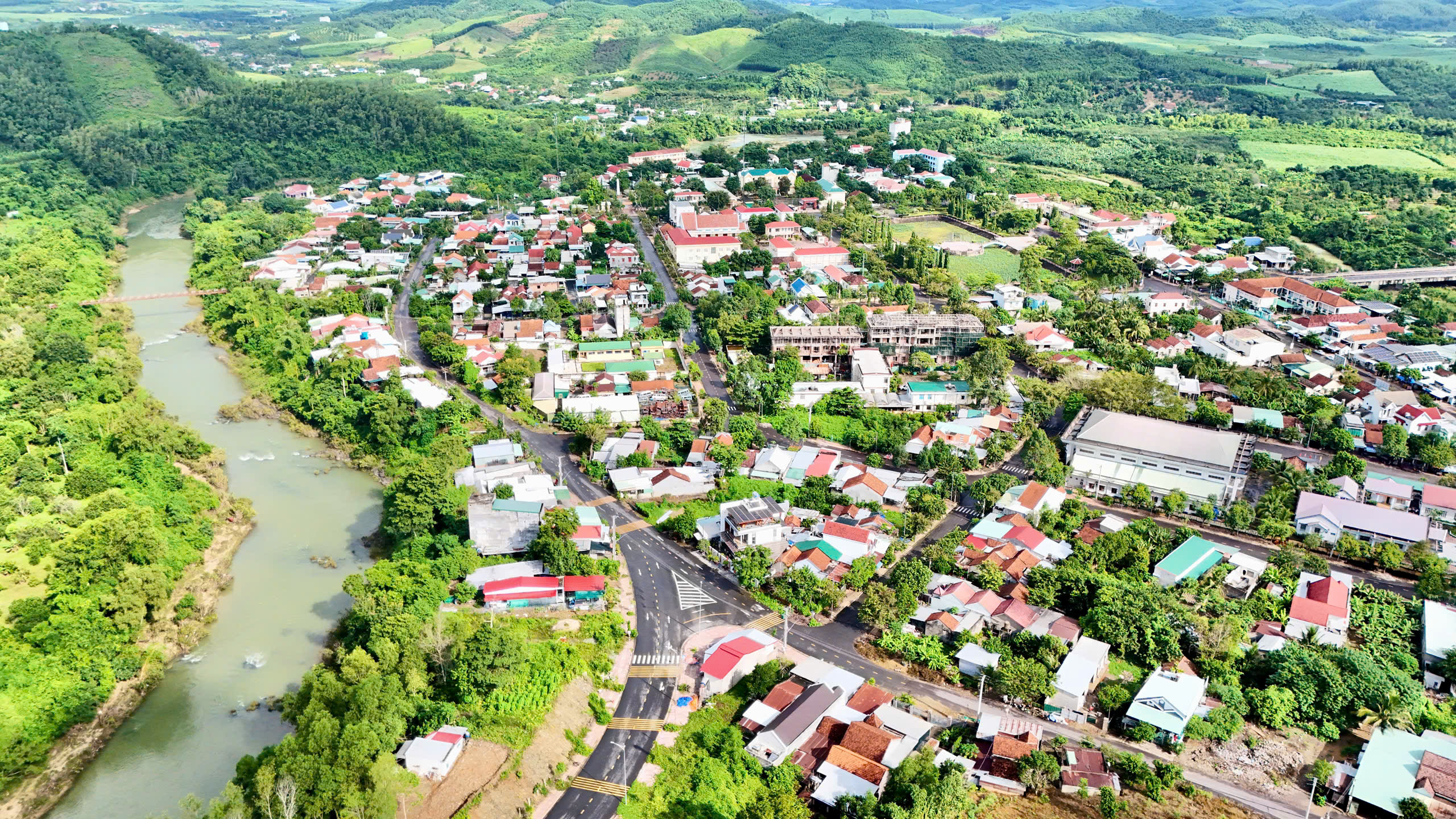 Phê duyệt Đồ án Quy hoạch xây dựng vùng huyện Khánh Vĩnh 