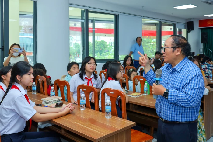 Văn học dành cho thiếu nhi: Cần chạm vào cảm xúc trẻ thơ