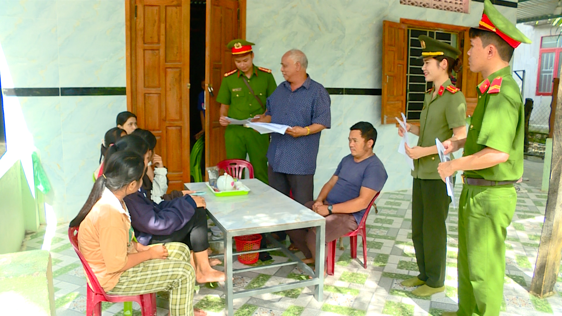 Khánh Vĩnh: Đẩy mạnh phòng, chống tội phạm mua bán người