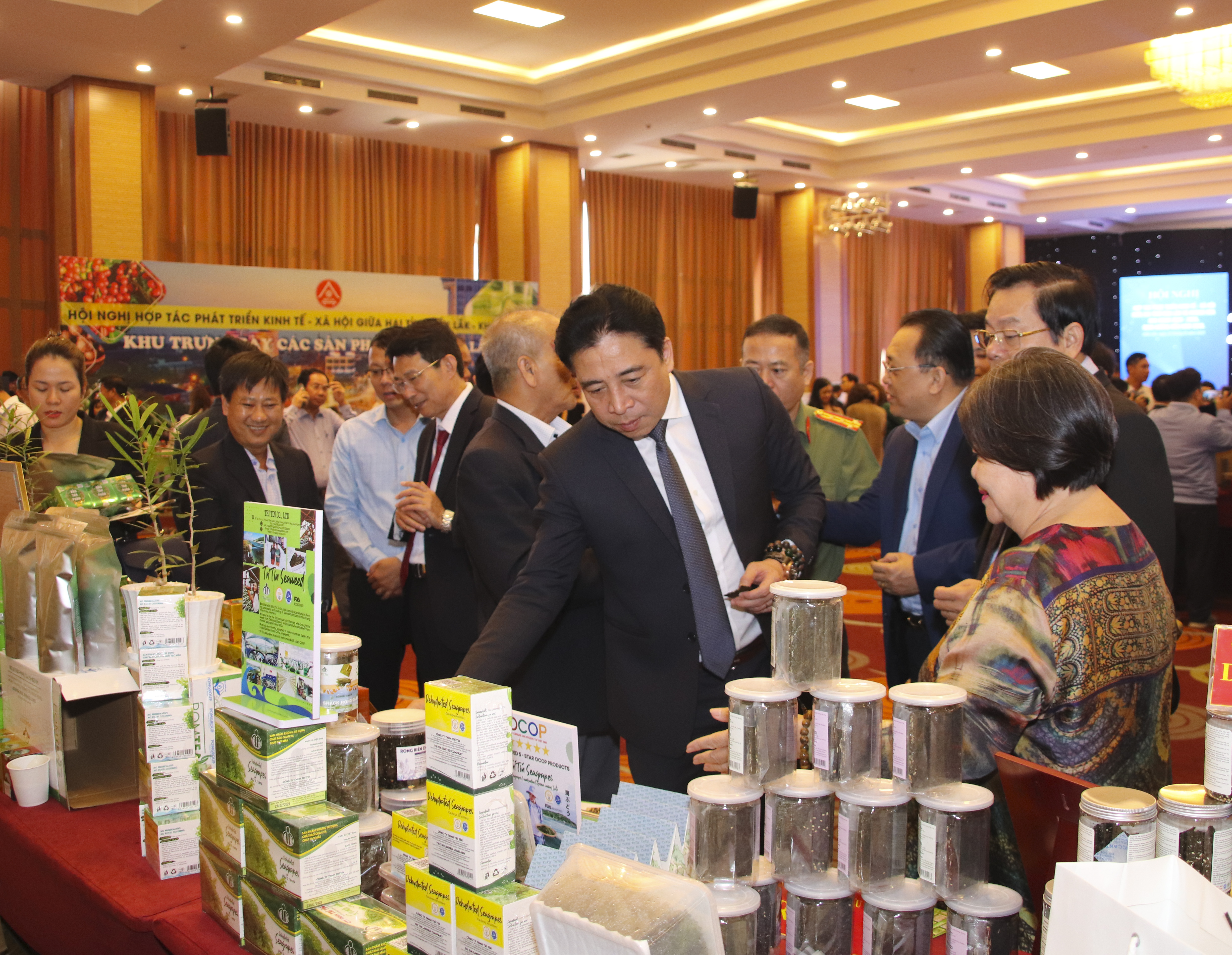 Tôn vinh sản phẩm công nghiệp nông thôn tiêu biểu: Góp phần nâng cao giá trị thương hiệu