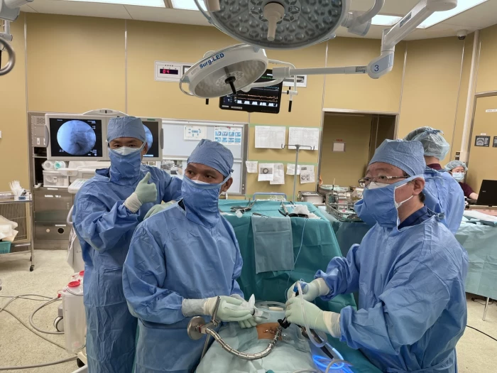 Khoa Ngoại Cột sống, Bệnh viện Đa khoa Khánh Hòa: Chủ động tiếp cận kỹ thuật tiên tiến