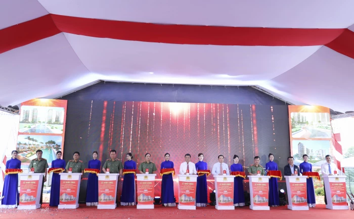 Xây dựng nhà ở cho lực lượng Công an