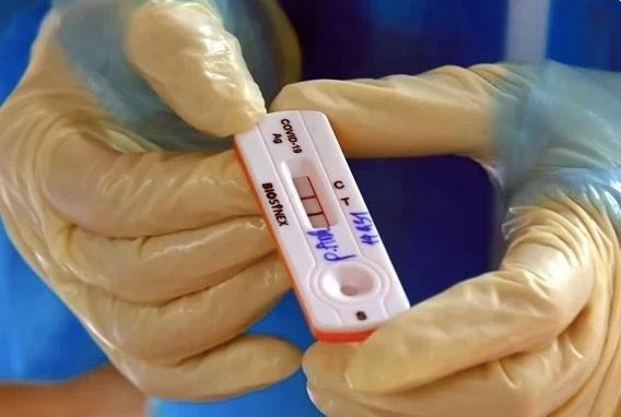 WHO cảnh báo về tình trạng lây lan của dịch COVID-19