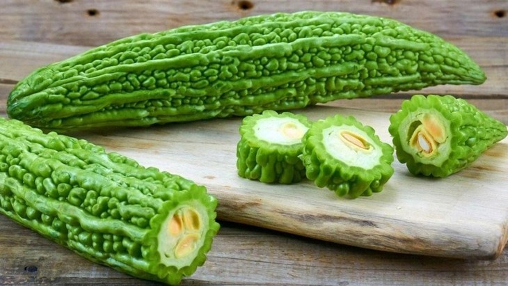 Mẹo khử vị đắng trong mướp đắng cực dễ
