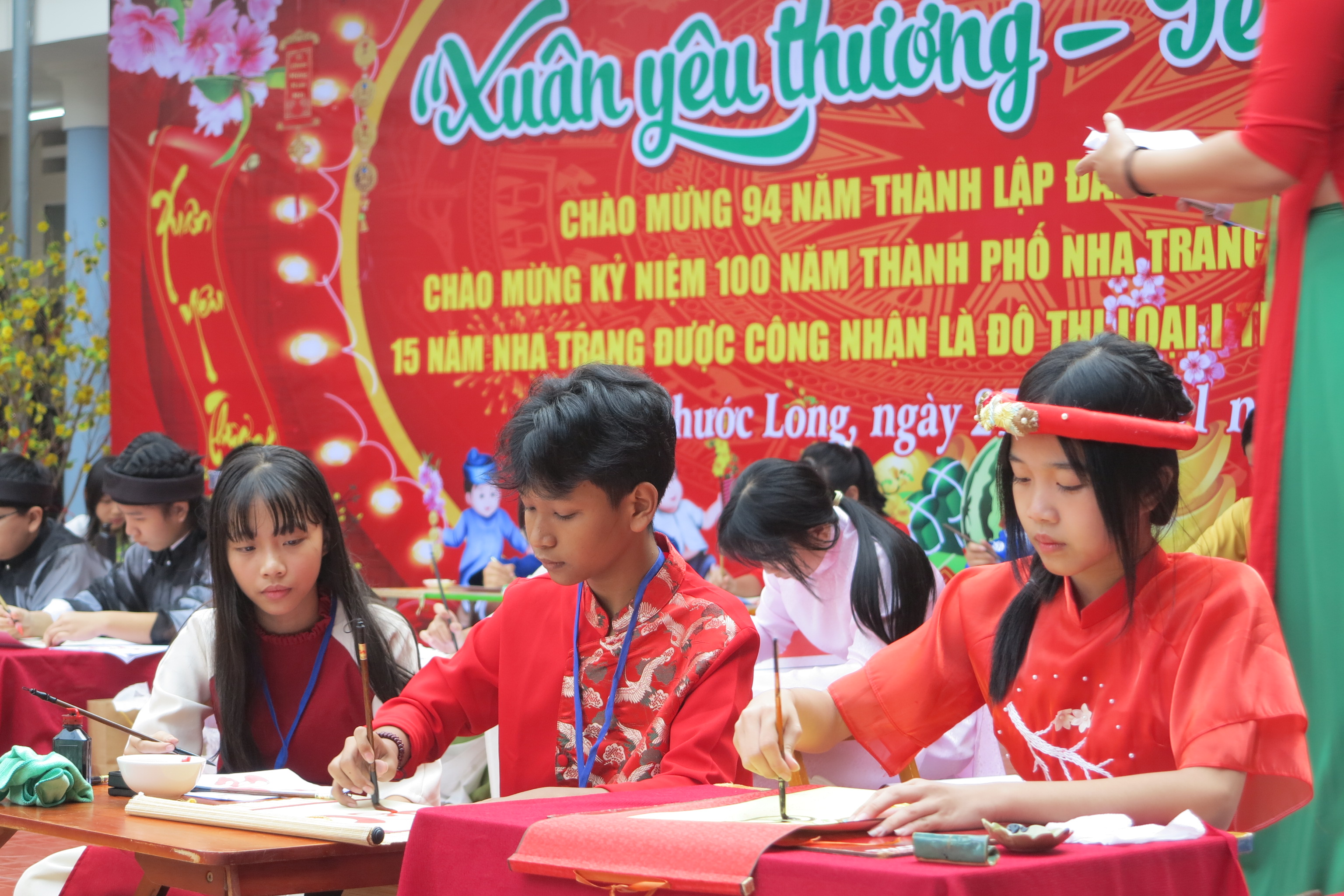 Trường THCS Võ Thị Sáu tổ chức chương trình “Xuân yêu thương – Tết sum vầy”