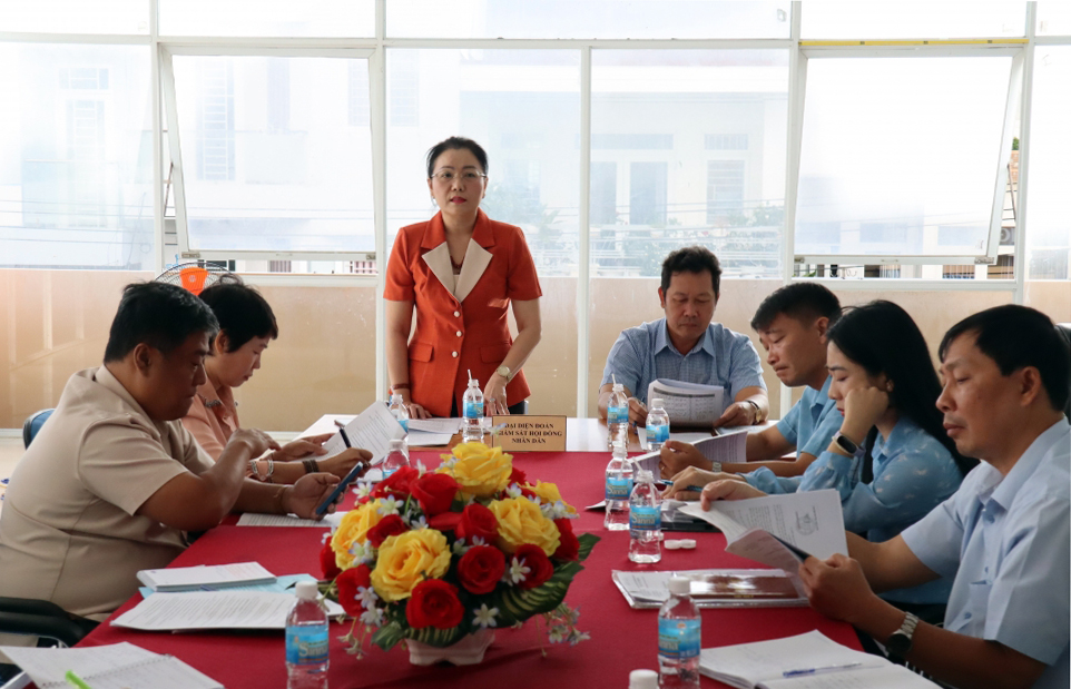 Đoàn giám sát của HĐND tỉnh Khánh Hòa khảo sát thực tế tại Chung cư HQC Nha Trang