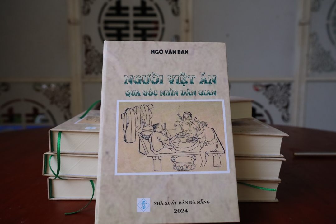 Newly published book on eating of researcher Ngo Van Ban

