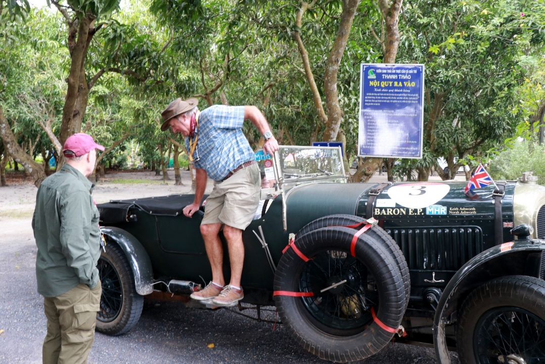 A nearly-70-year-old car


