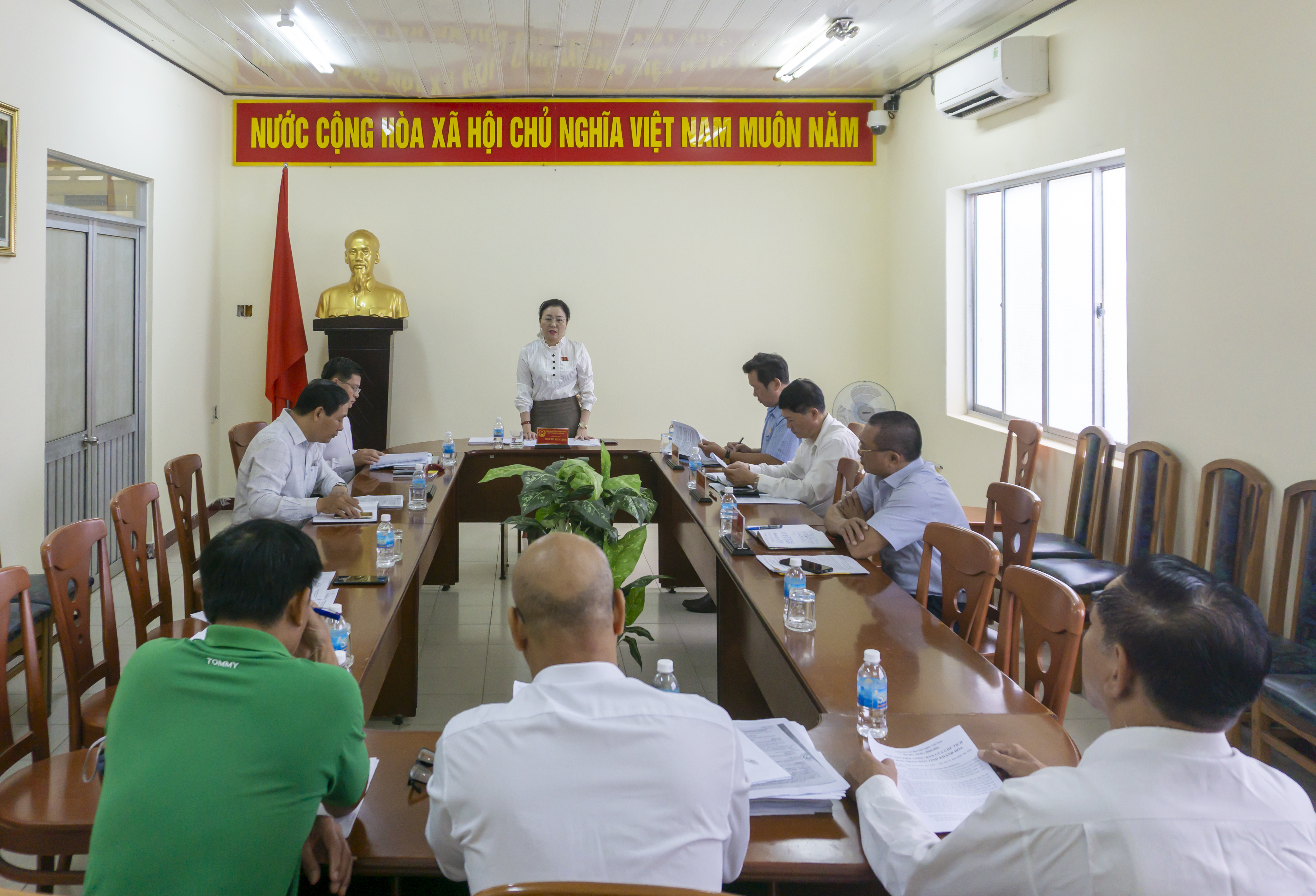 Thường trực HĐND tỉnh tiếp công dân về dự án Mường Thanh Viễn Triều