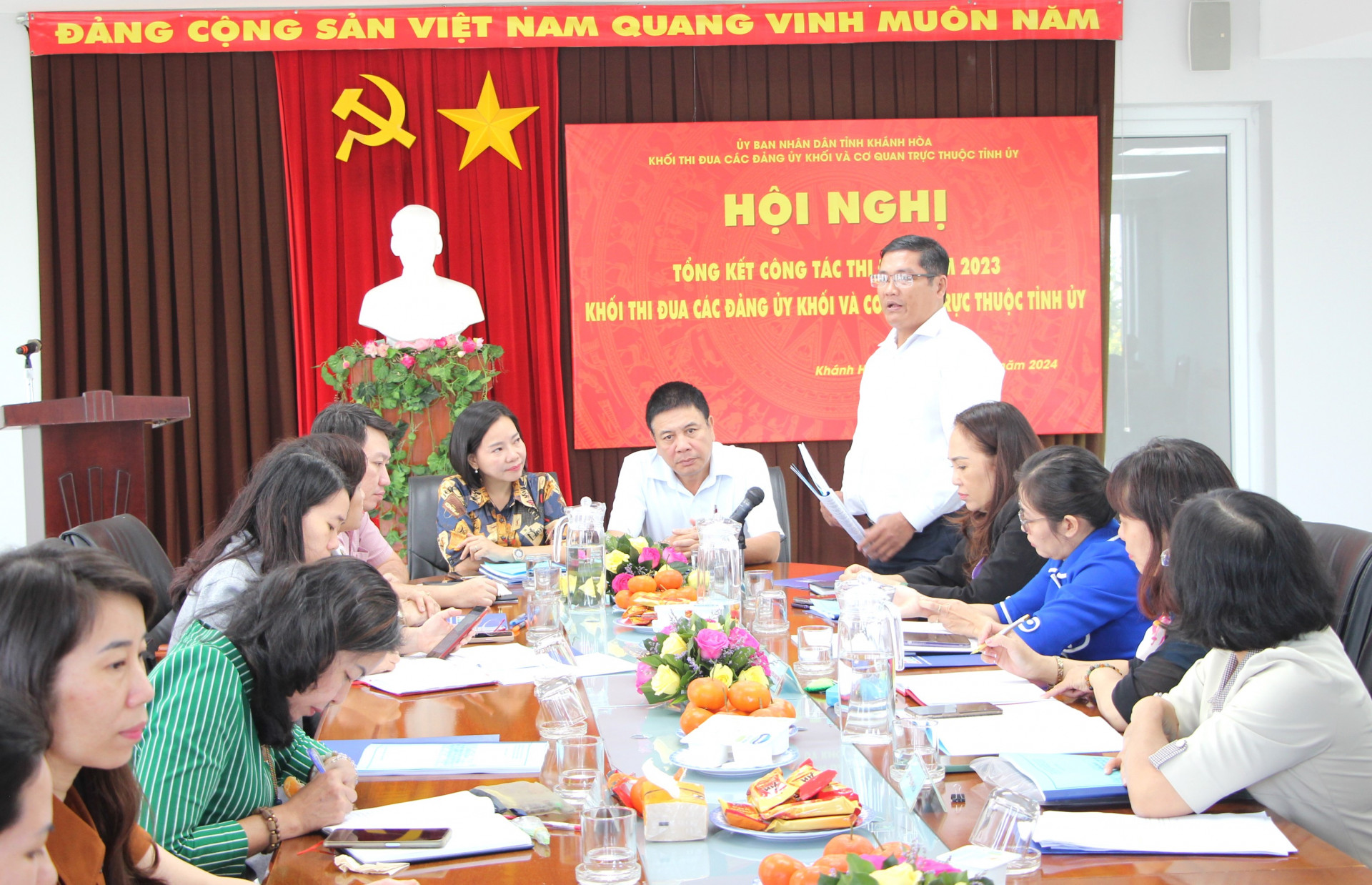 Ông Huỳnh Mạnh Thắng - Phó Giám đốc Sở Nội vụ phát biểu tại hội nghị.