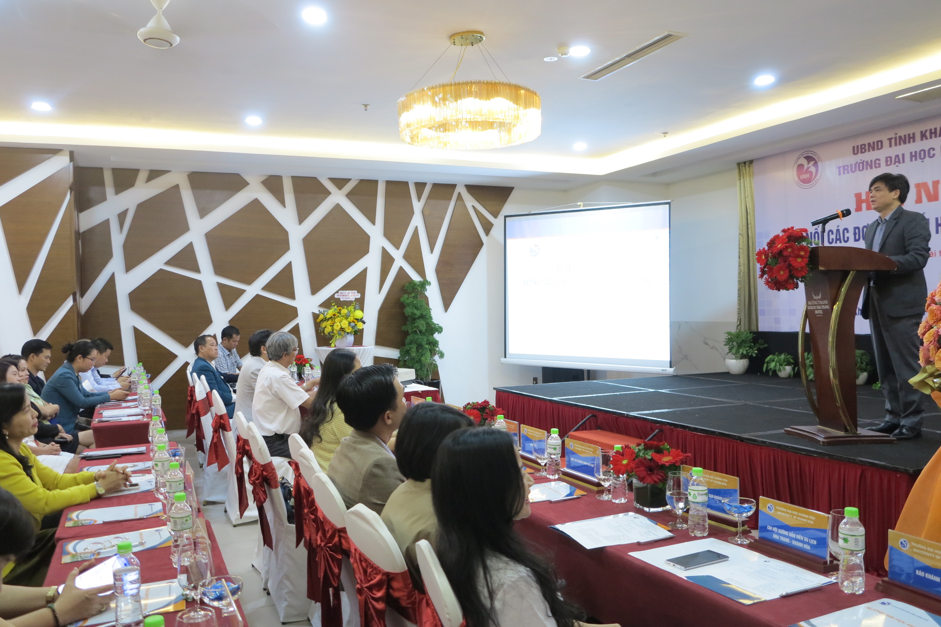 Trường Đại học Khánh Hòa tổ chức hội nghị “Kết nối các đơn vị phối hợp, hợp tác đào tạo"