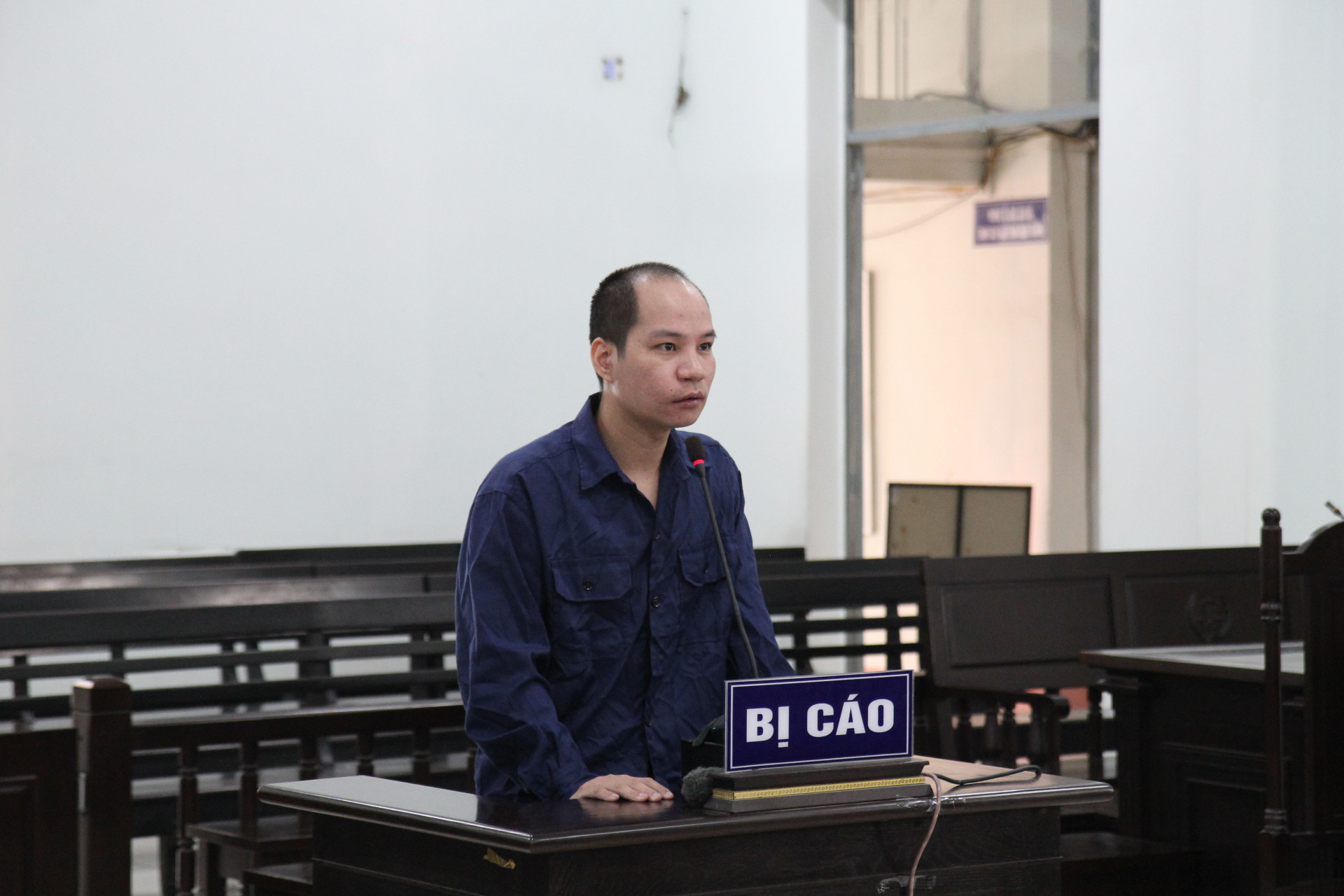 Bị cáo Nguyễn Văn Ướt tại tòa. 