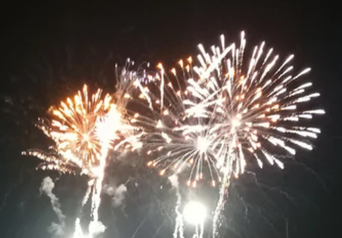 Không bắn pháo hoa khu vực tiếp giáp Sân bay Cam Ranh