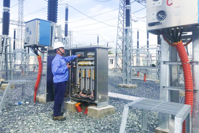 Vận hành đường dây 220kV Nha Trang - Tháp Chàm: Góp phần giải tỏa nguồn năng lượng tái tạo