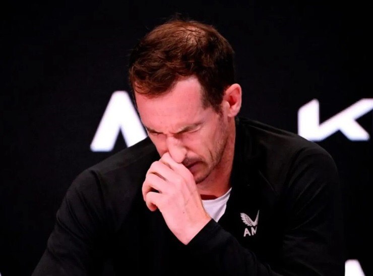 Australian Open: Hai cựu số một thế giới Murray và Osaka bị loại sớm