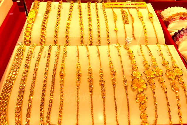 Giá vàng tăng 500.000 đồng/lượng