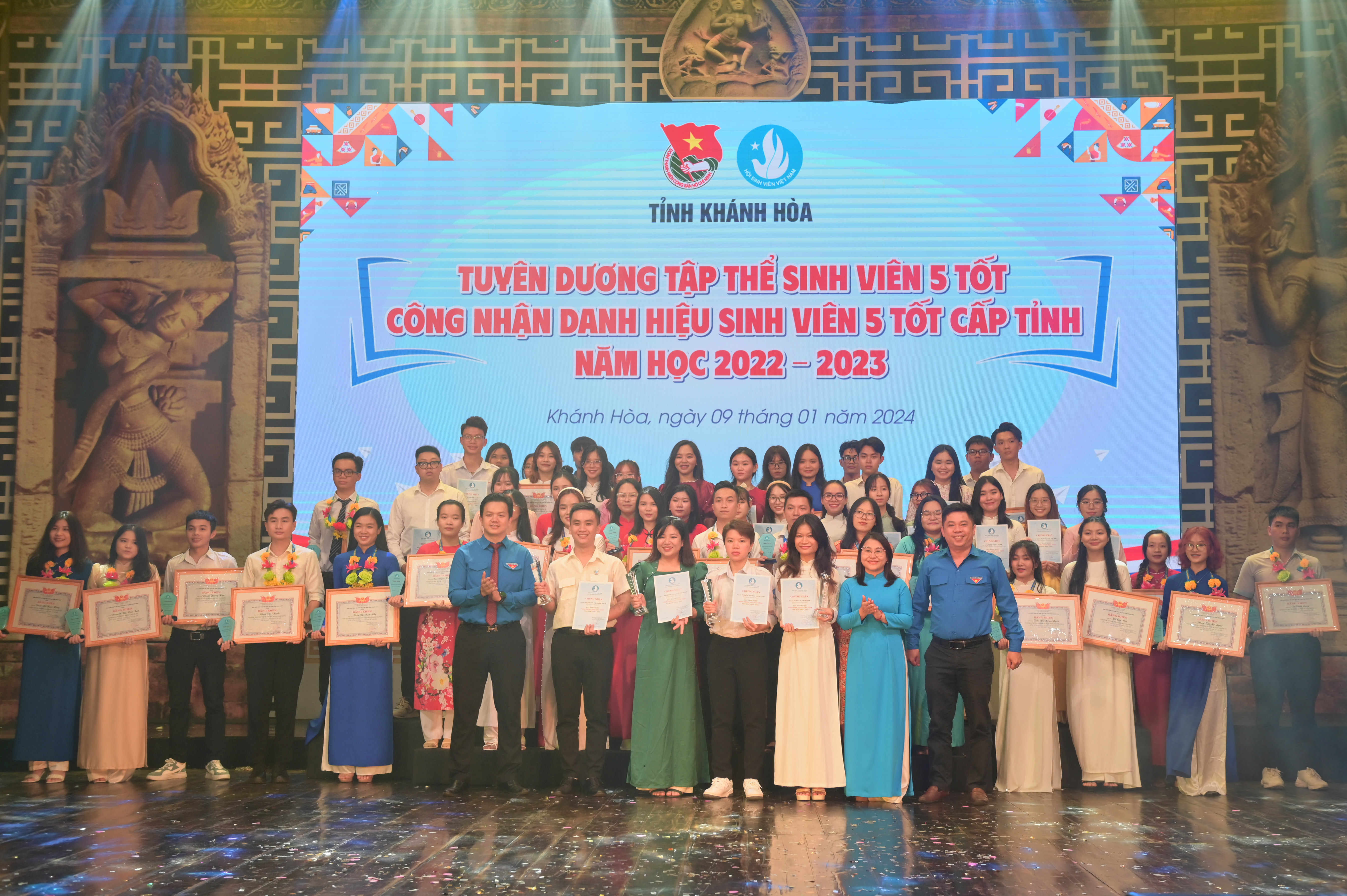 Tổ chức lễ kỷ niệm 74 năm Ngày truyền thống Học sinh, sinh viên và Hội Sinh viên Việt Nam