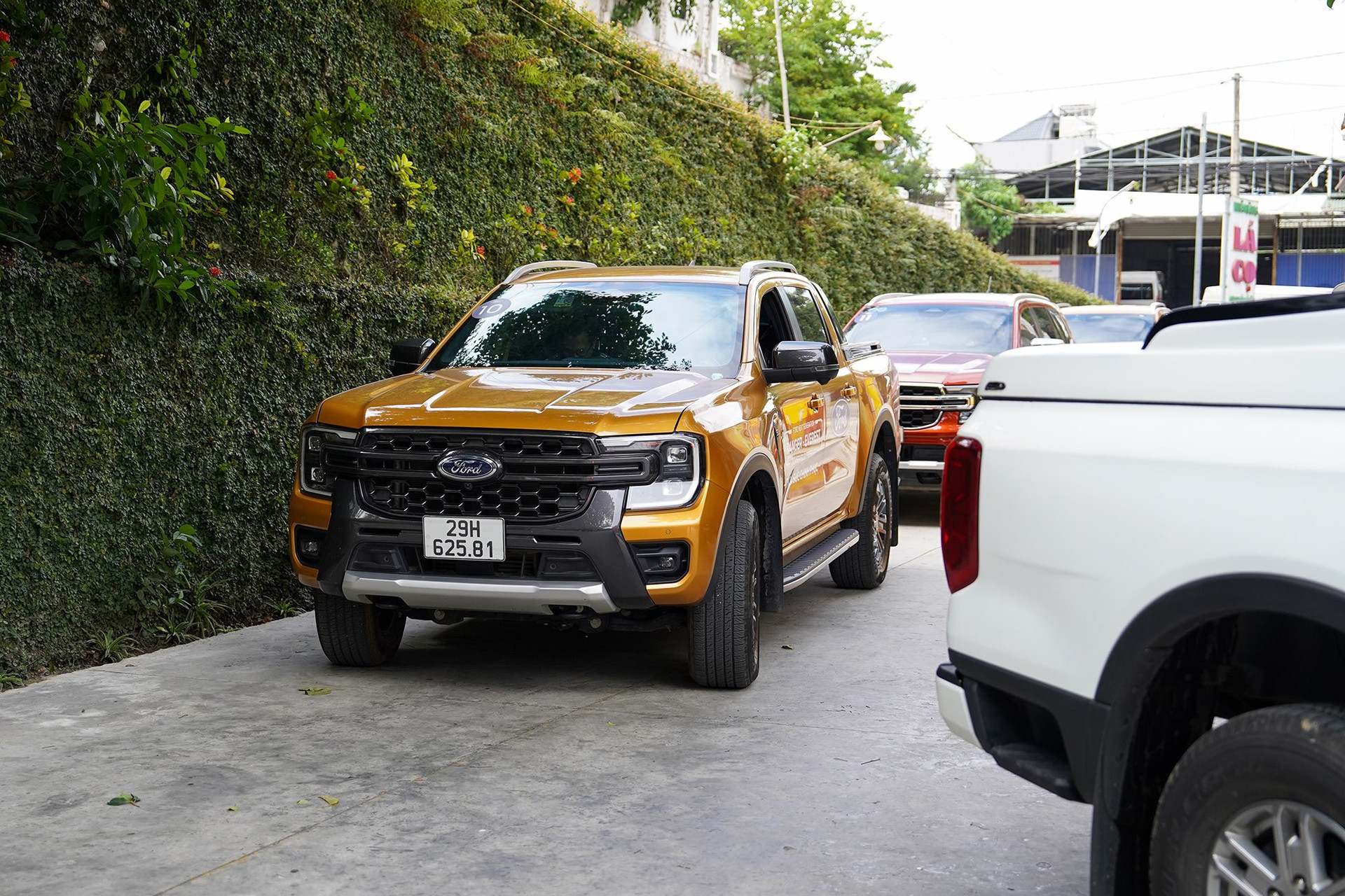 Ford Ranger tiếp tục giữ vững ngôi vị vua bán tải tại Việt Nam.