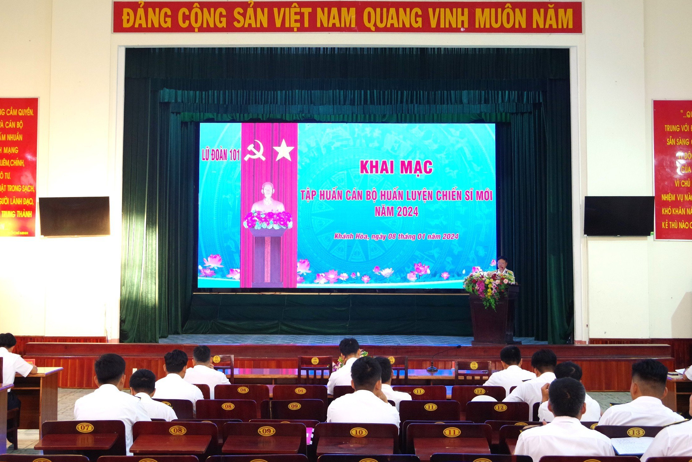 Lữ đoàn 101: Khai mạc tập huấn cán bộ huấn luyện chiến sĩ mới năm 2024