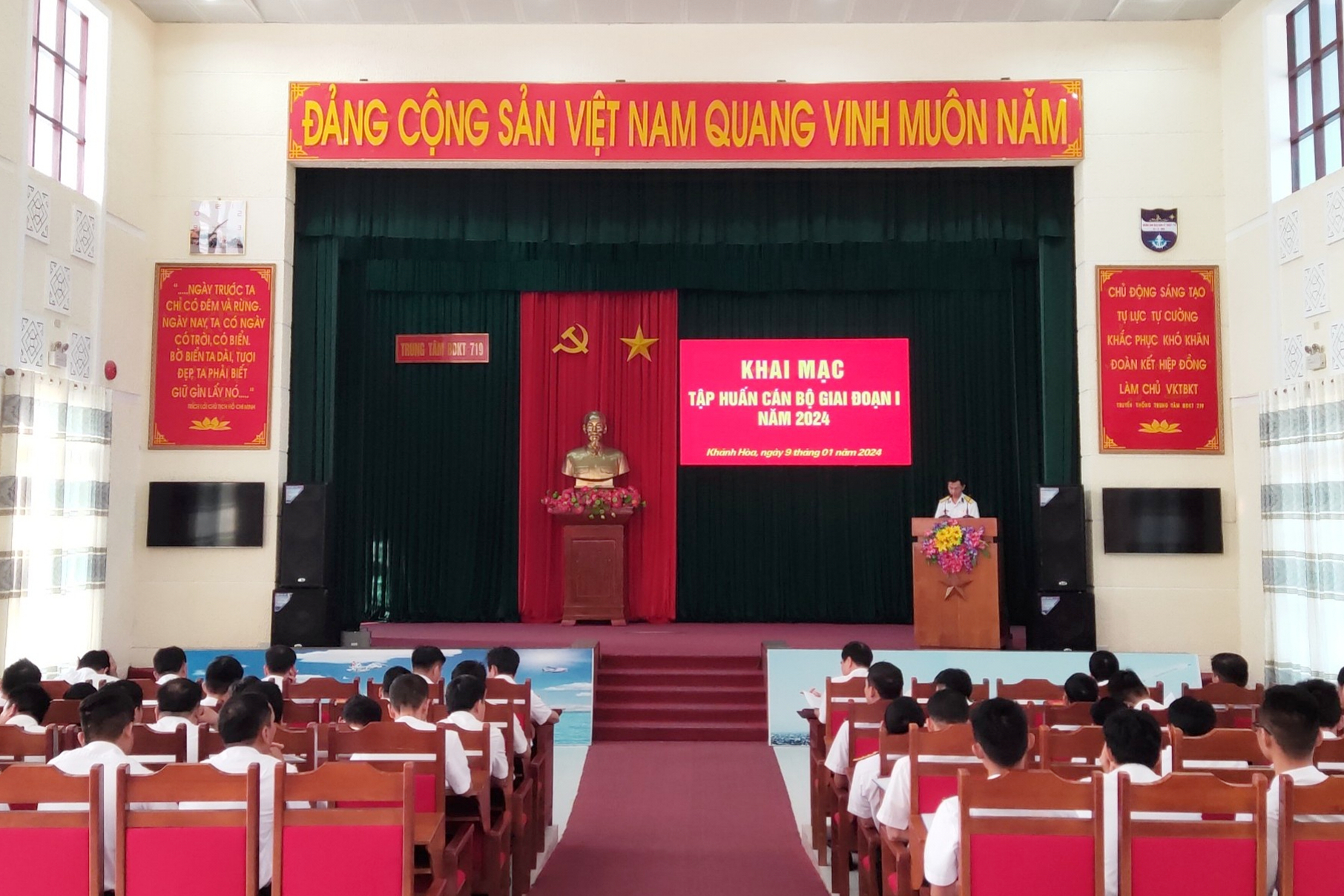 Trung tâm Bảo đảm kỹ thuật 719 tổ chức tập huấn cán bộ năm 2024