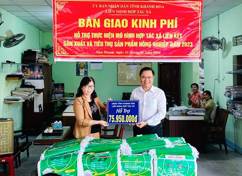 Liên minh hợp tác xã tỉnh Khánh Hòa:: Hỗ trợ kinh phí in bao bì cho thành viên