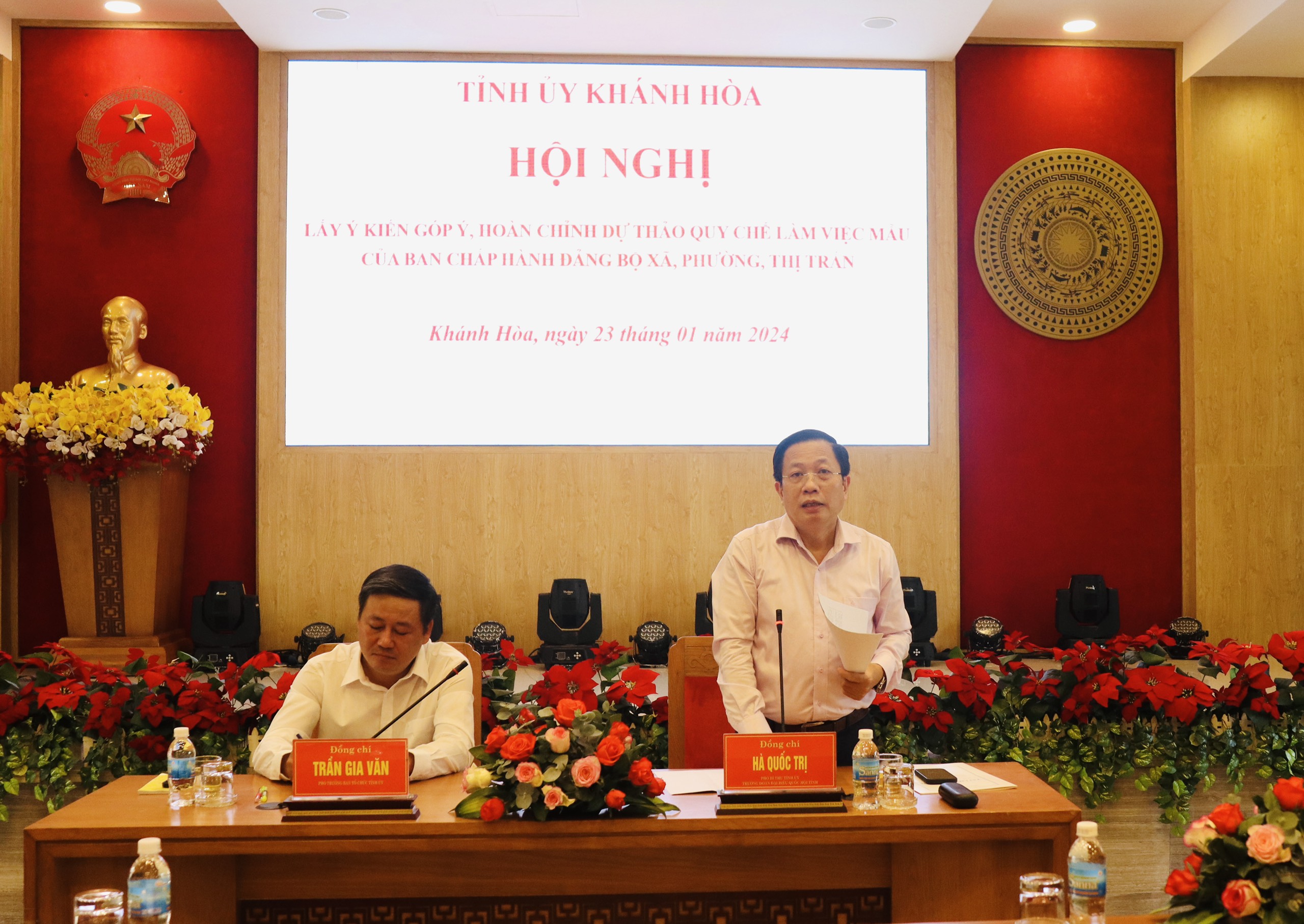 Ban Thường vụ Tỉnh ủy Khánh Hòa:: Lấy ý kiến góp ý hoàn chỉnh dự thảo Quy chế làm việc (mẫu) của Ban chấp hành đảng bộ xã, phường, thị trấn