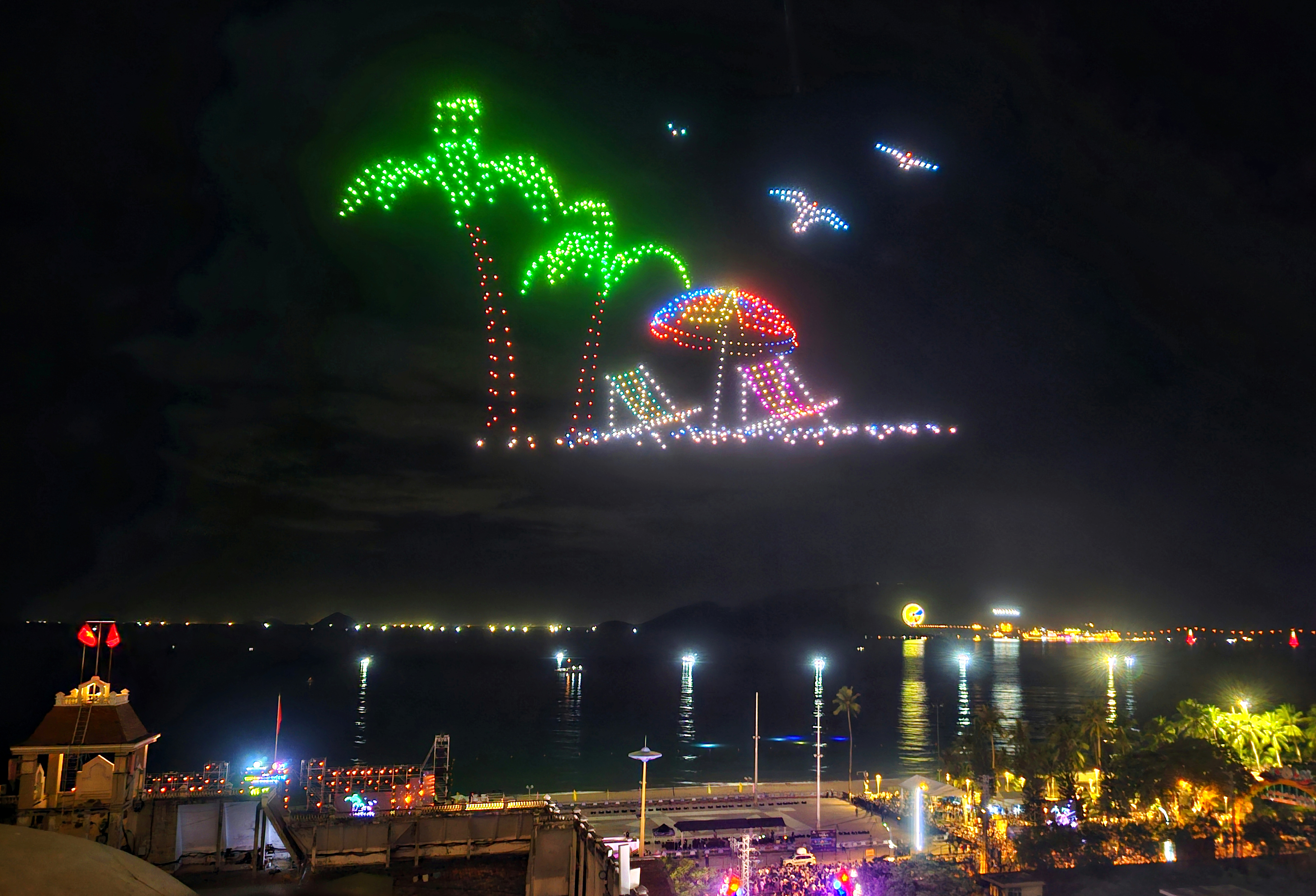 Khi đất trời hoa nở