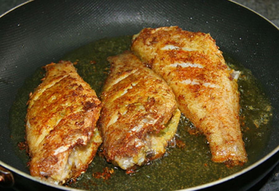 “Mẹo” giúp chiên rán thức ăn không bị bắn dầu