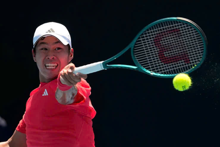 Tien, lần đầu tiên giành vé đi tới vòng 2 Grand Slam chuyên nghiệp, trước đó anh có 3 lần dừng bước ở vòng 1 US Open