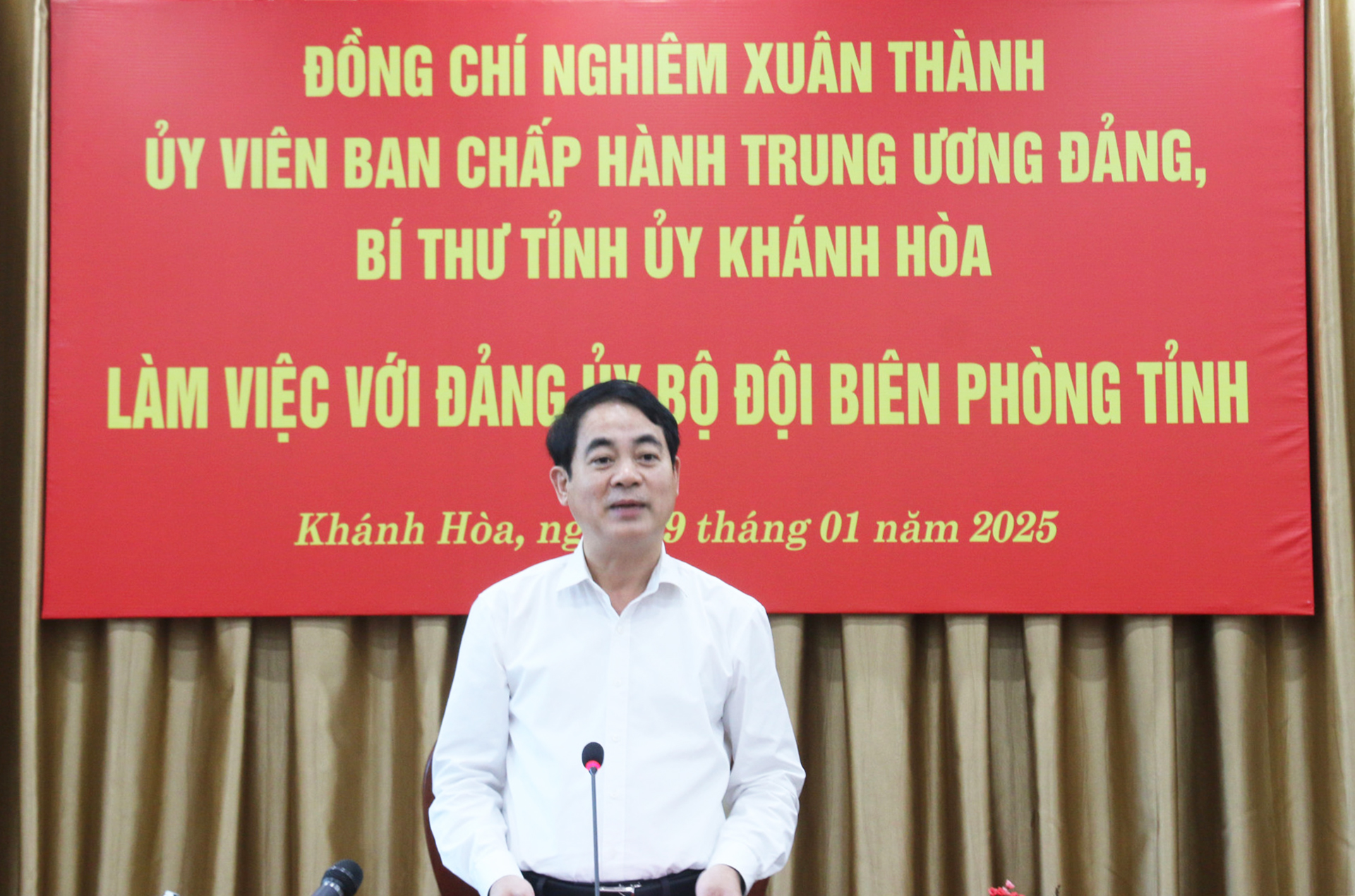 Bí thư Tỉnh ủy Nghiêm Xuân Thành làm việc với Đảng ủy Bộ Chỉ huy Bộ đội Biên phòng tỉnh