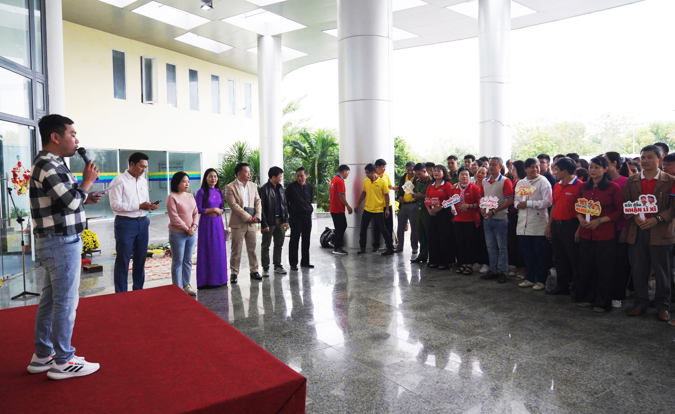 12 Đội tham gia Hội thi