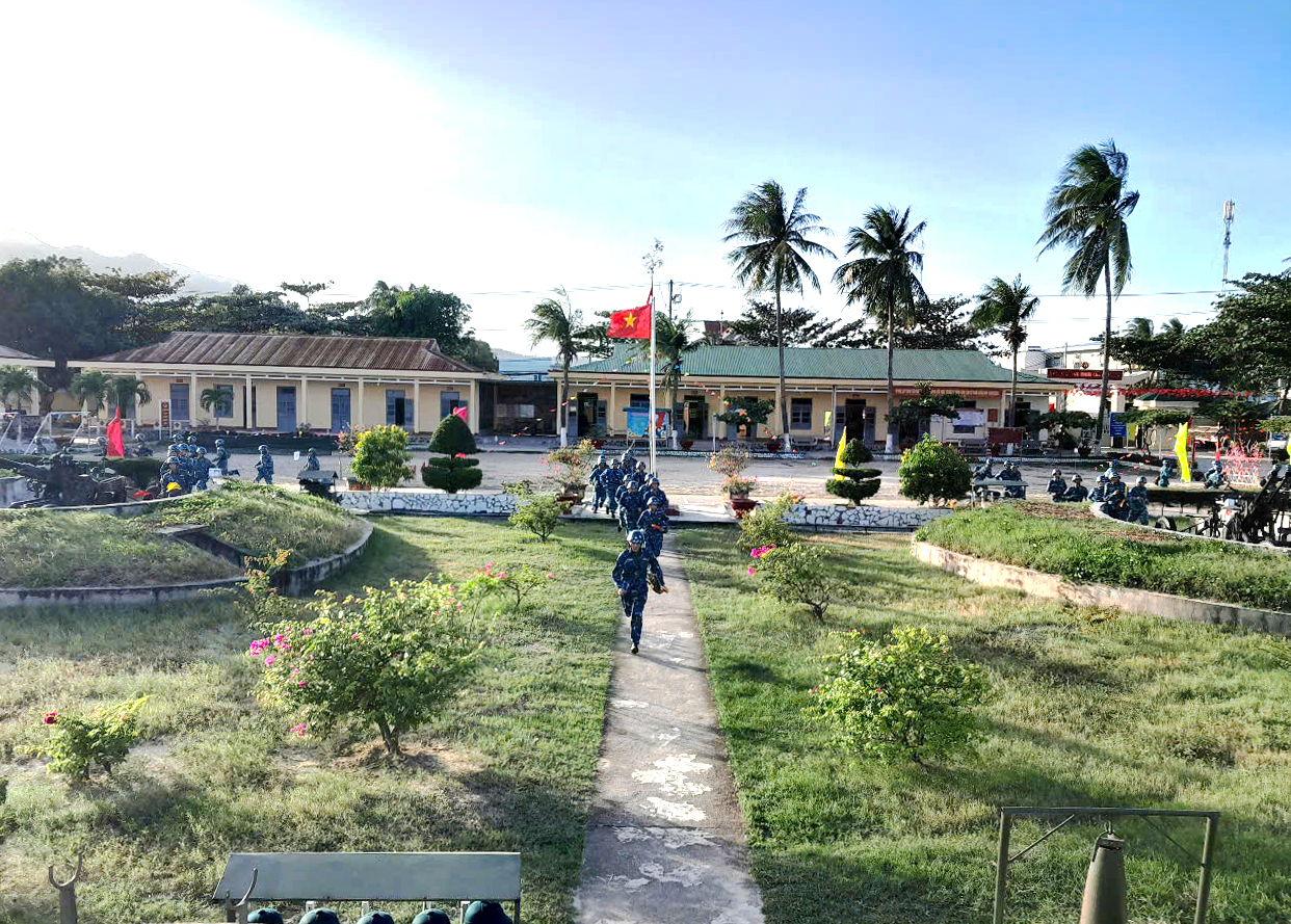 Luyện tập các phương án chiến đấu ở Đại đội 3, Trung đoàn 591.