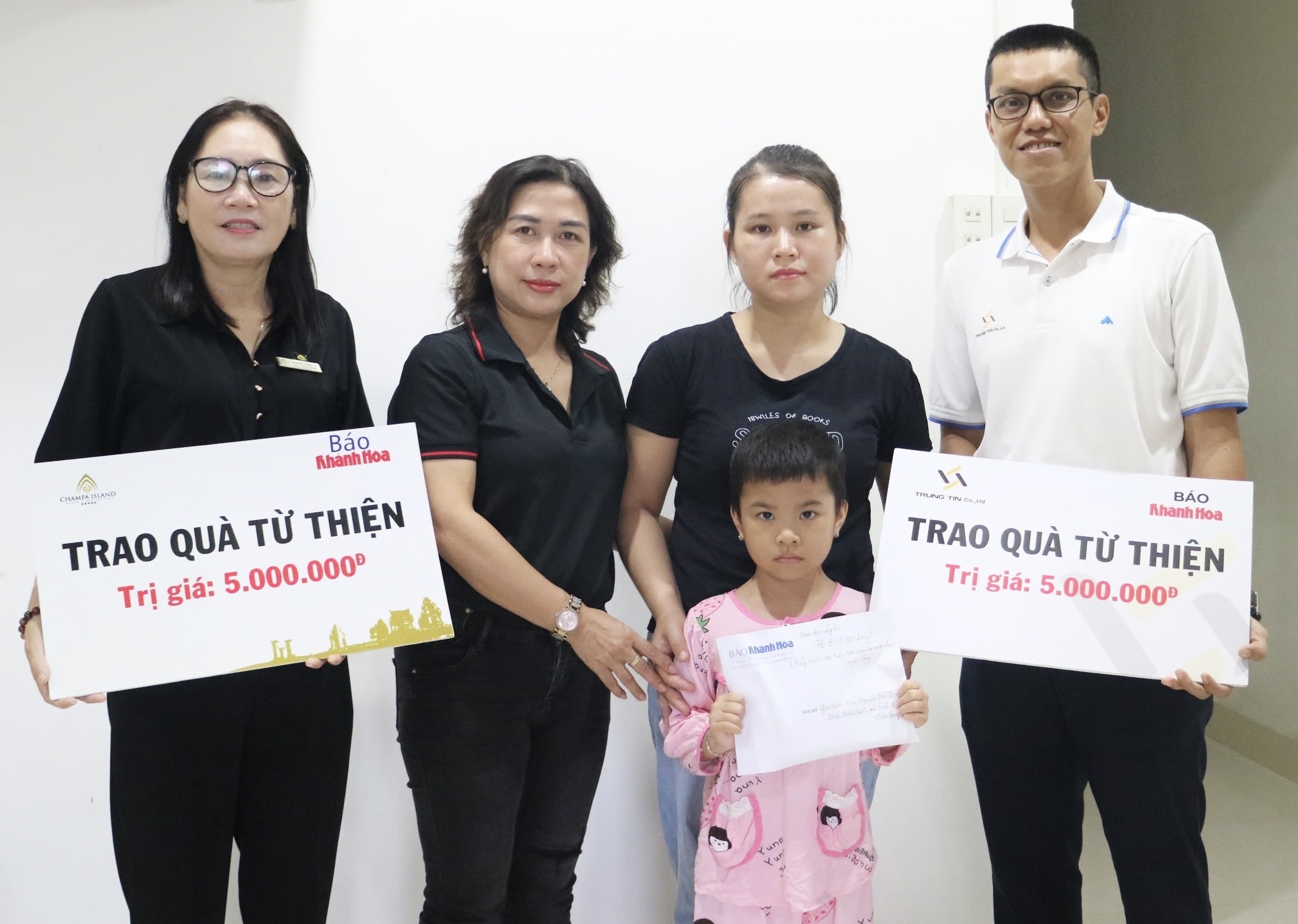 Cháu Nguyễn Bảo Trang (thôn Đất Lành, xã Vĩnh Thái, TP. Nha Trang) 
mắc bệnh ung thư máu đã được các nhà hảo tâm, mạnh thường quân 
ủng hộ gần 198 triệu đồng.