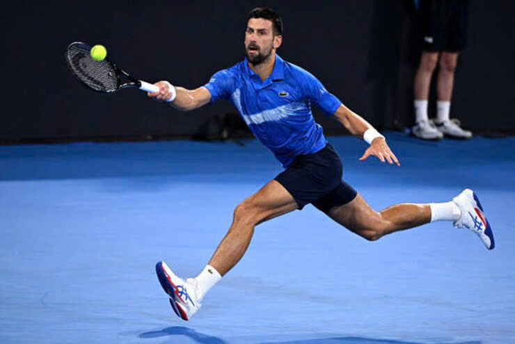 Djokovic rất vất vả trước khả năng giao bóng của Opelka