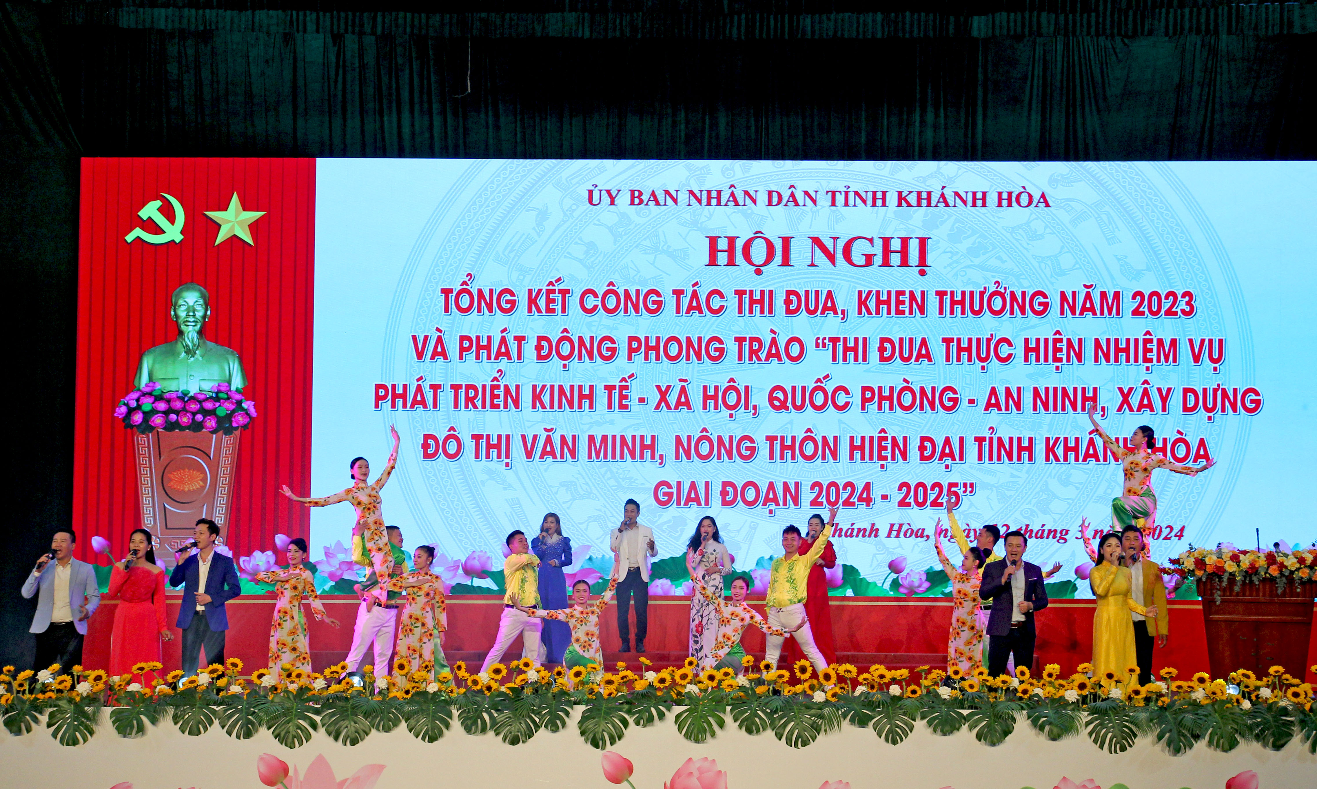Tiết mục văn nghệ tại Hội nghị tổng kết công tác thi đua, khen thưởng năm 2024 và phát động phong trào thi đua giai đoạn 2024-2025.