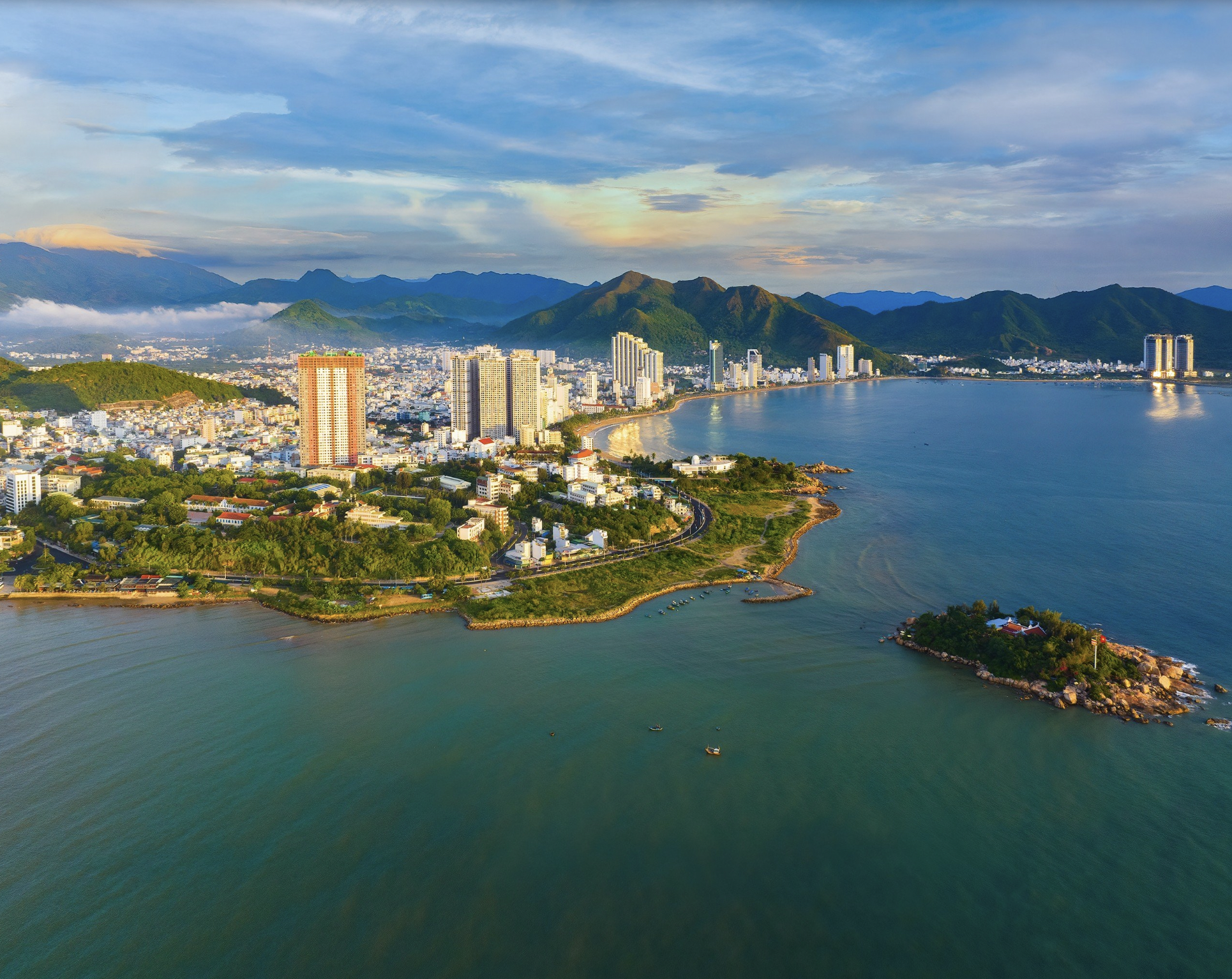 Tiên phong định vị chuyển đổi xanh