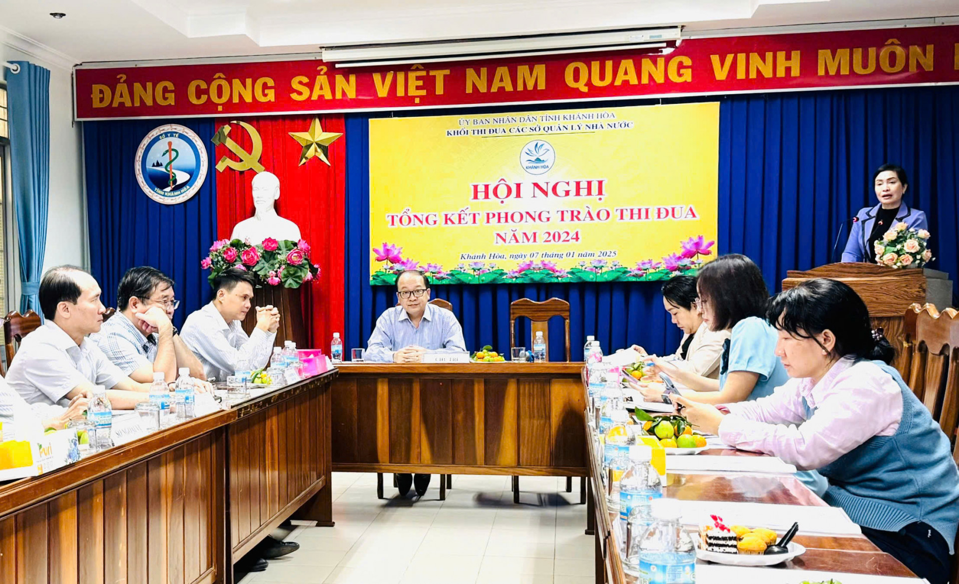 Quang cảnh hội nghị