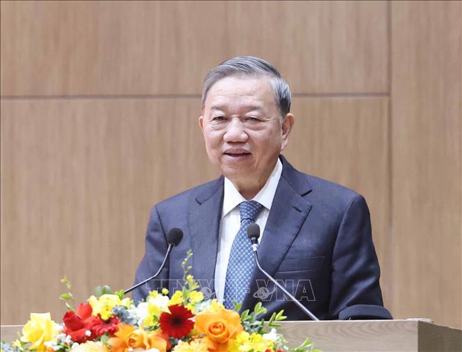 Tổng Bí thư Tô Lâm gặp mặt cán bộ Công an cấp cao qua các thời kỳ