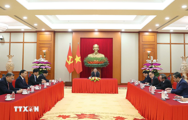 Tổng Bí thư Tô Lâm điện đàm với Tổng Bí thư, Chủ tịch nước Trung Quốc Tập Cận Bình. (Ảnh: Thống Nhất/TTXVN)