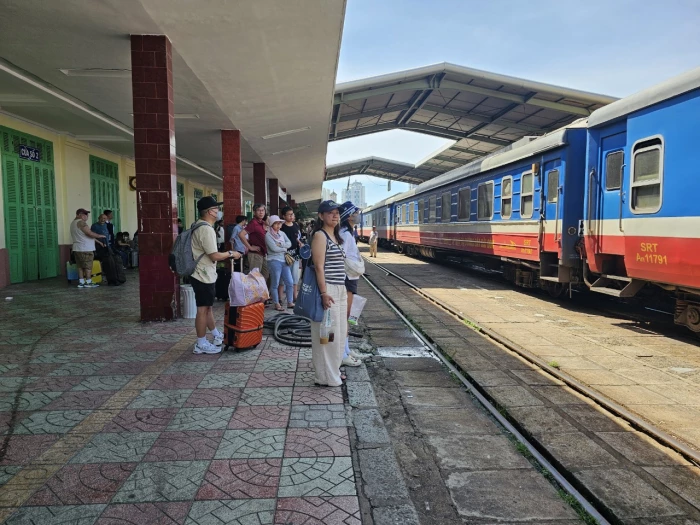 Chạy thêm các chuyến tàu phục vụ Tết Nguyên đán 2026