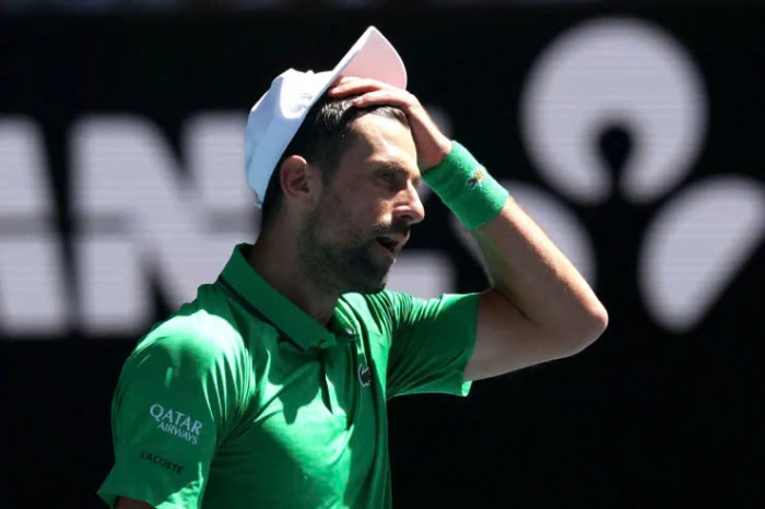 Australian Open: Djokovic may mắn vào bán kết gặp khắc tinh Sinner 