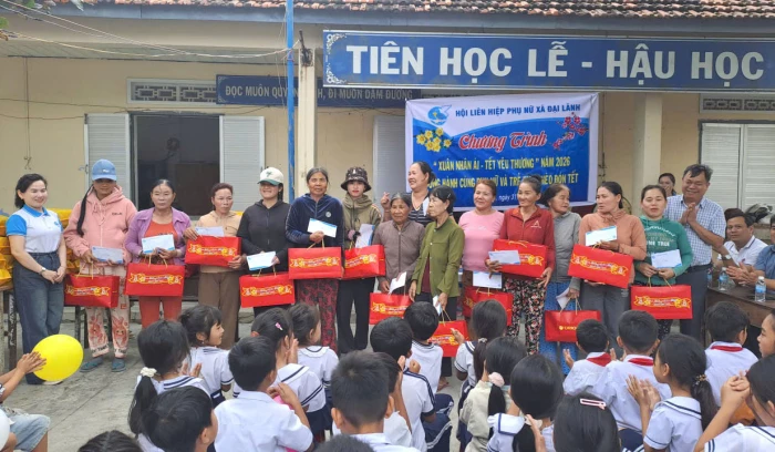 Hội Liên hiệp Phụ nữ xã Đại Lãnh tổ chức chương trình “Xuân nhân ái – Tết yêu thương”